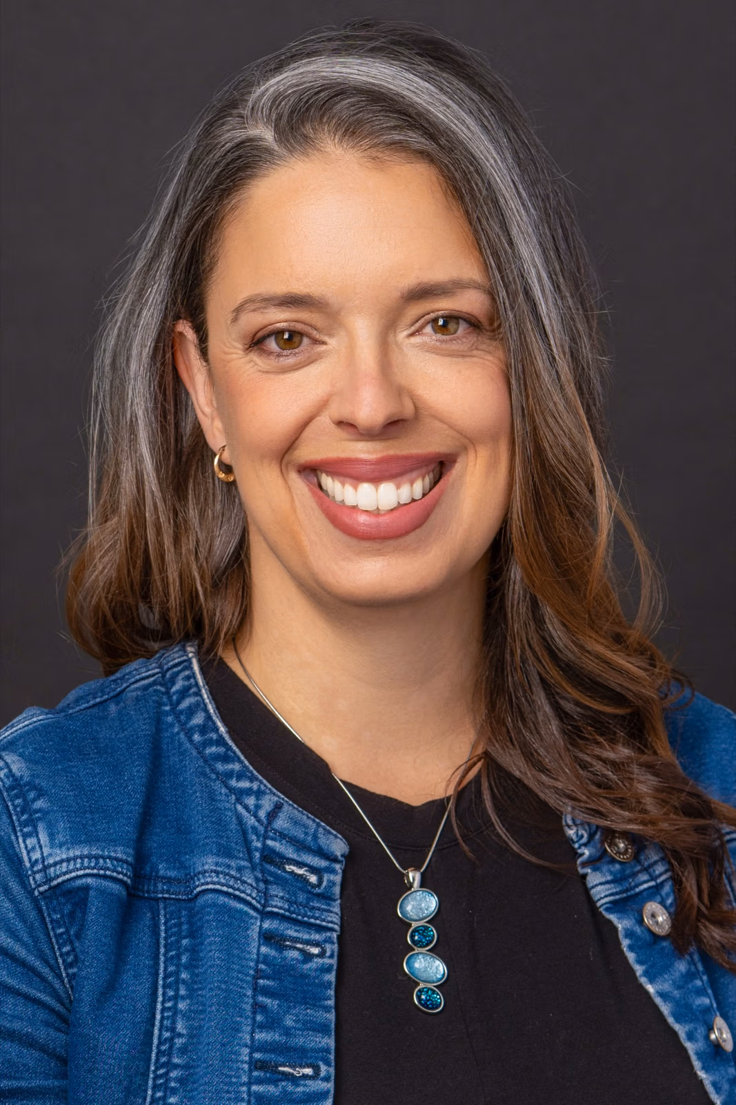 Portrait d’Amélie Collin-Chénard, thérapeute en relation d’aide